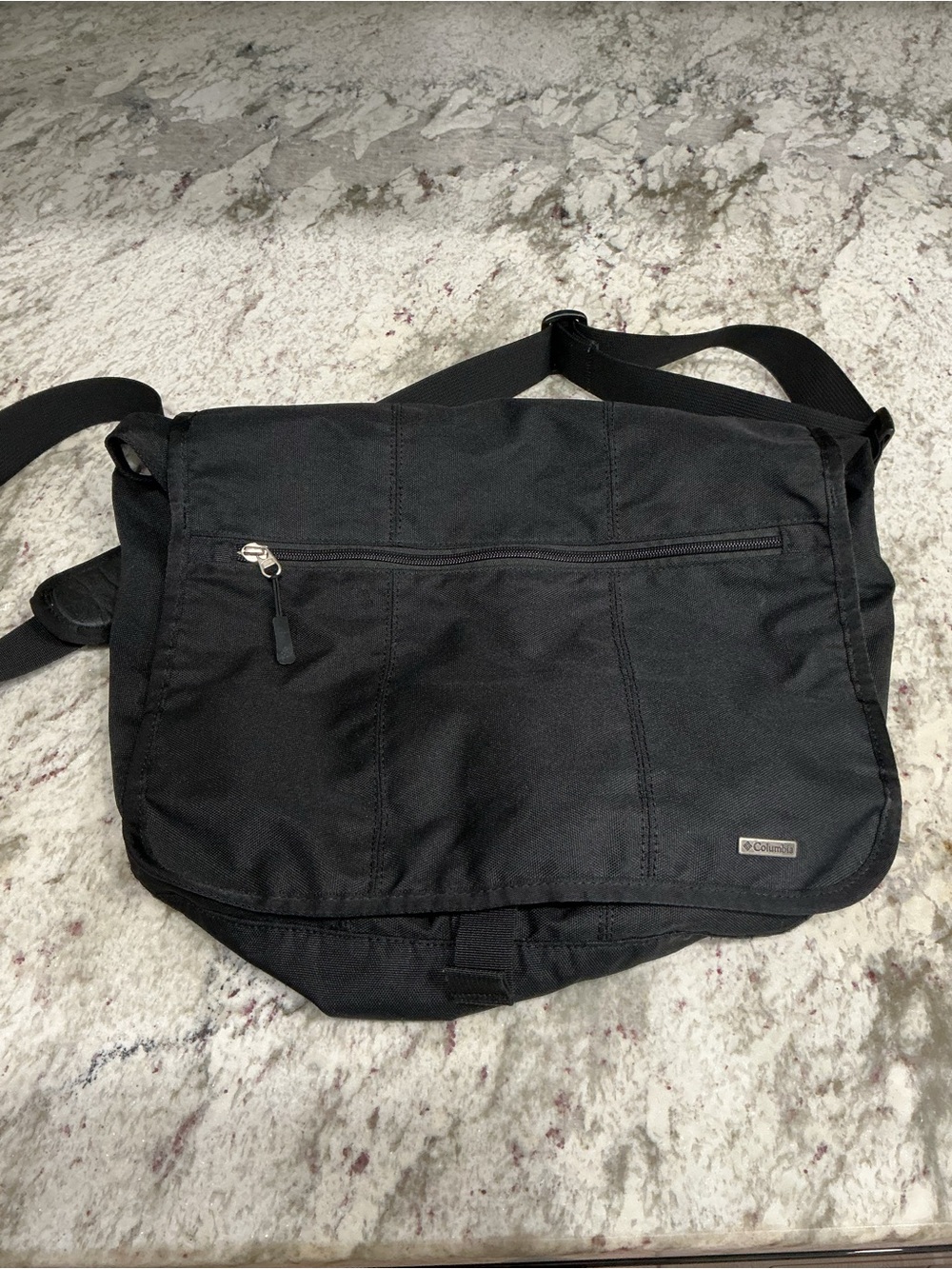 Columbia Black Crossbody Messenger Bag with Front Zip